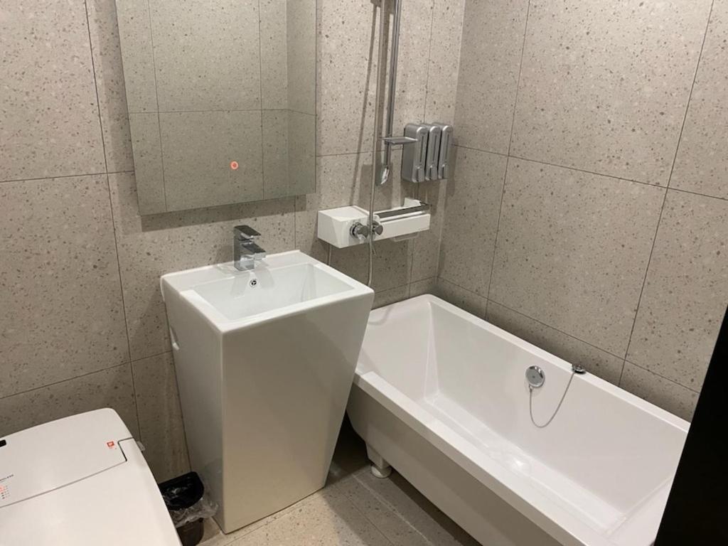 Anseong City Hotel Экстерьер фото